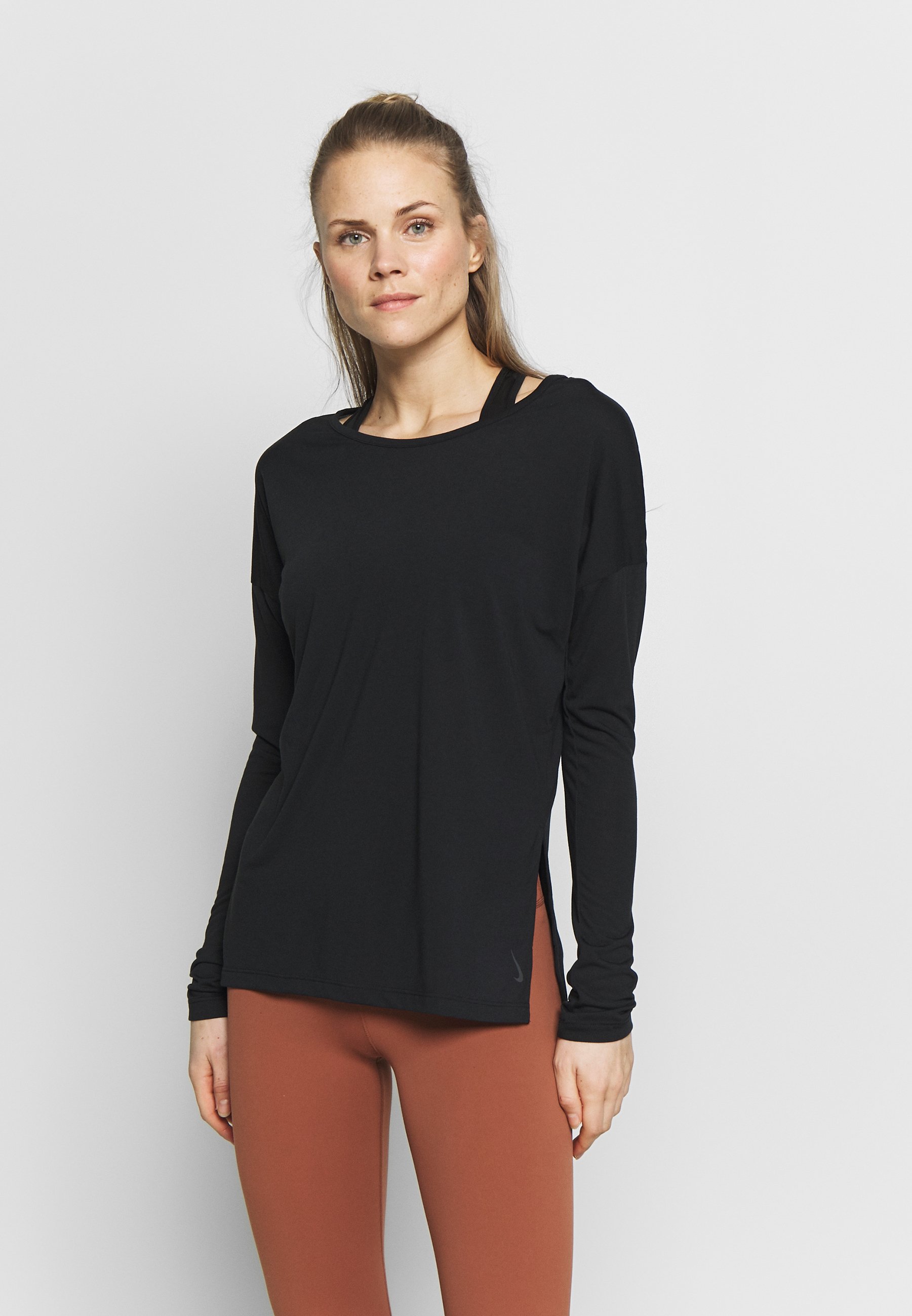 Nike Performance DRY LAYER - Sportshirt - black/Zwart - Zalando.nl Nike Performance DRY LAYER - Sportshirt - black/Zwart - Zalando.nl