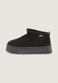 TOM TAILOR Zimní obuv - black