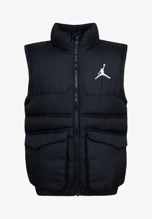 Črn izoliran telovnik z visokim ovratnikom, sprednjim zadrgo in dvema velikima stranskima žepoma. Na prsih ima bel logo Jumpman.