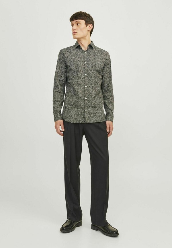 POOL STRETCH - Shirt - peat4