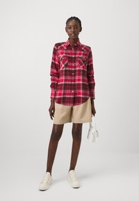 Wrangler WESTERN SHIRT - Skjortebluse - pink