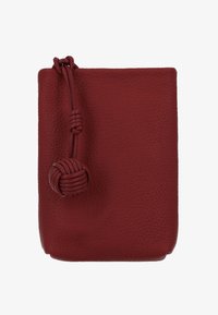 Niewybrane, burgundy