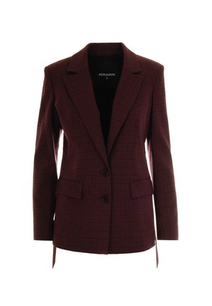 Blazer a quadri borgogna con rever a punta, due bottoni e tasche laterali. Tessuto morbido con silhouette su misura e design strutturato.