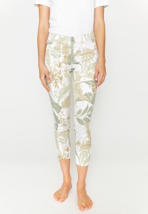 'ORNELLA' - Slim fit jeans - grã¼n
