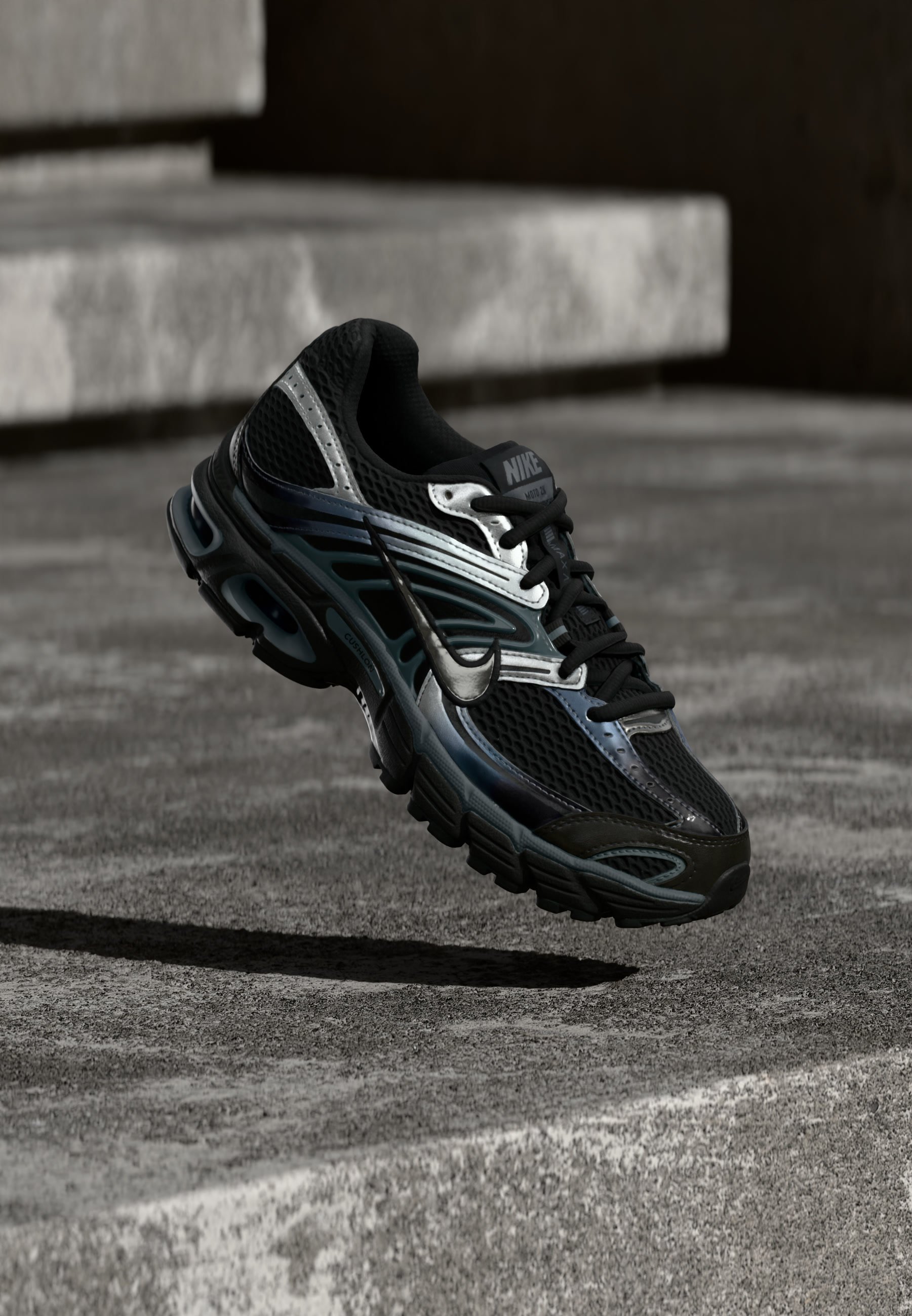 Nike Sportswear SHOX TL - Trainers - off noir/metallic silver