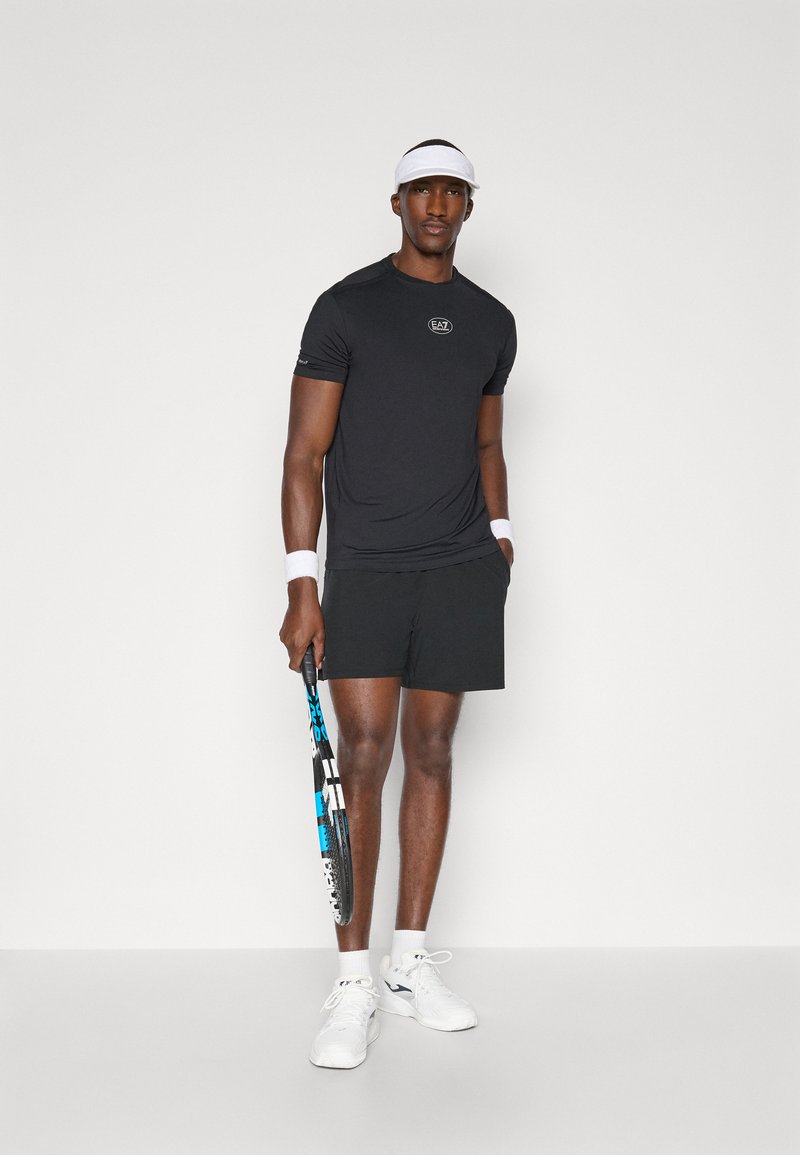 EA7 Emporio Armani TENNIS PRO SHORTS Sports shorts black Zalando