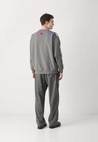 HUGO DUSTRIP - Mikina - open grey
