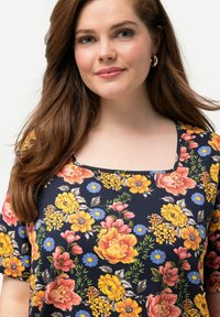 Ulla Popken - T-shirt z nadrukiem