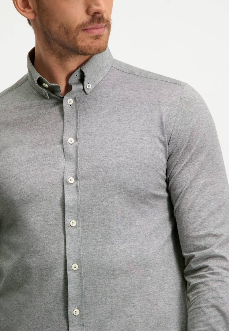 Herren Freizeithemden | State of Art JERSEY Hemd silver grey/white/grau - EU43416 Herren Freizeithemden | State of Art JERSEY Hemd silver grey/white/grau - EU43416
