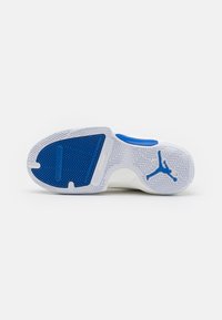 Jordan JORDAN ONE TAKE 5 UNISEX - Scarpe da basket - phantom/game royal/sanddrift/sail/white