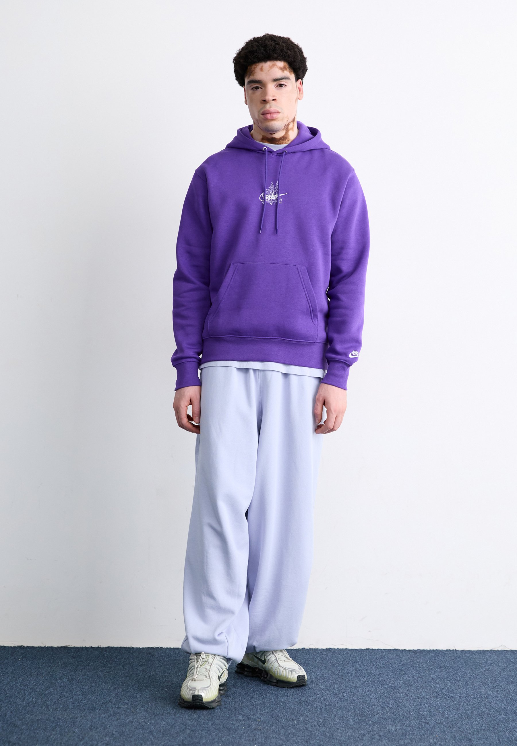 nike nrg premium essentials hoodie purple