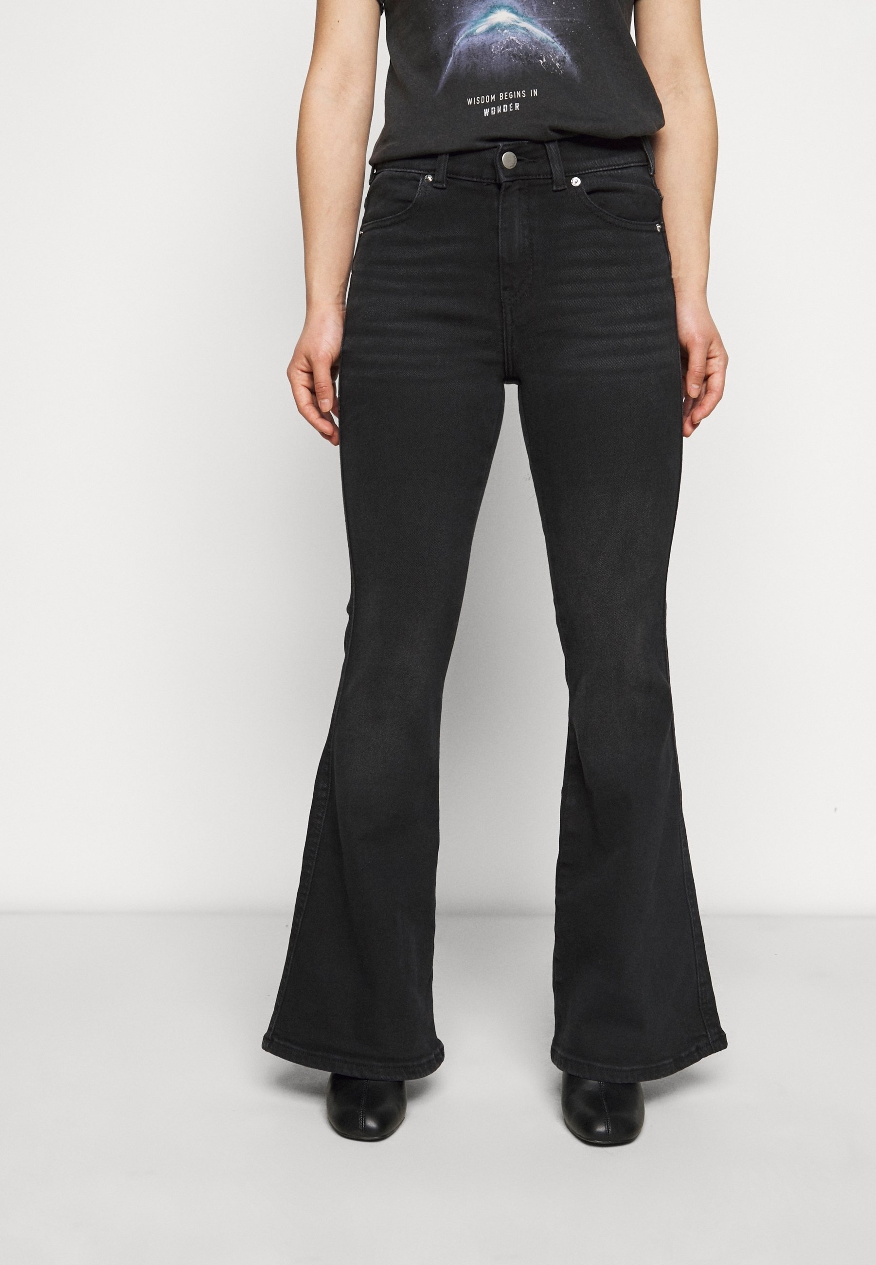 Petite Flared Jeans black (Pre-owned) Zalando