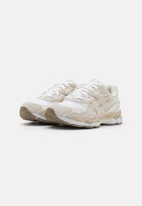 ASICS SportStyle GEL-NYC UNISEX - Sapatilhas - white/feather grey