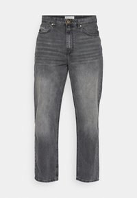 Jeans in denim grigio con un design a gamba dritta, caratterizzati da una finitura scolorita, tasche anteriori e chiusura con bottone. Cuciture semplici e dettagli dell'orlo.