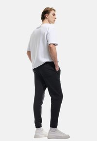 Koton DRAWSTRING - Pantalones deportivos - anthracite