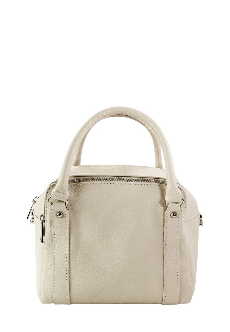 Kleine crèmekleurige leren handtas met twee korte handvatten, een ritssluiting en ritssluitingen aan de zijkanten. Getextureerd oppervlak met subtiele stiksel details.