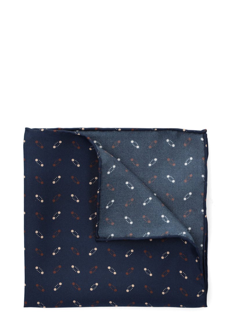 Granatowy szalik z kontrastującym jasnoniebieskim spodem; geometryczne wzory w brązowym, białym i jasnobeżowym kolorze; gładka tekstura.