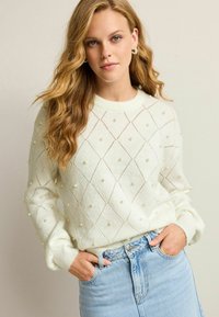 Next PEARL EMBELLISHED  - Džemper - ecru white