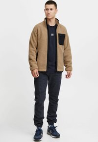 INDICODE JEANS  RODIE  beżowy