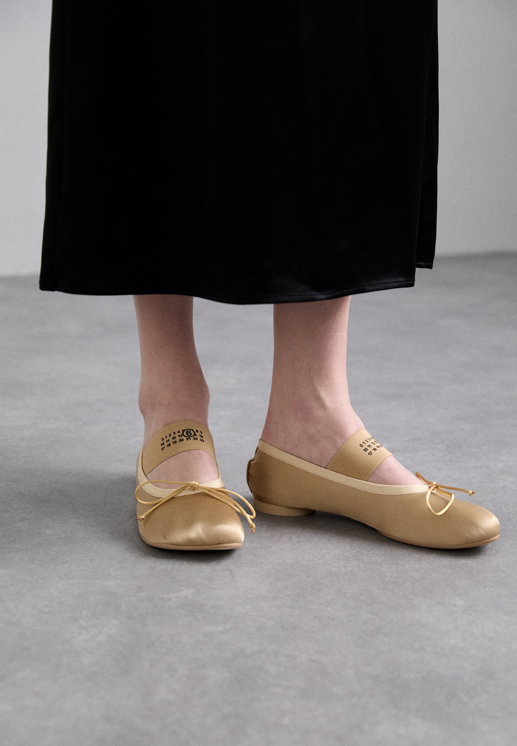 MM6 Maison Margiela BALLET SHOE - Ankle strap ballet pumps