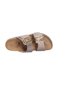 Z Slidesandalen met twee metallic gouden gespen, metallic bronzen synthetische bovenkant, beige leren inlegzool en gestructureerde bruine rubberen outsole. Maat 38.