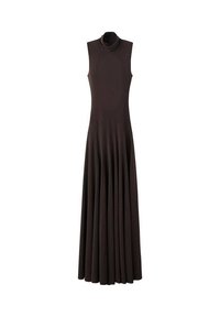Braunes ärmelloses Kleid mit hohem Kragen, aus glattem Stoff und mit einem ausgestellten, gefalteten Rock, der bis zum Boden reicht.