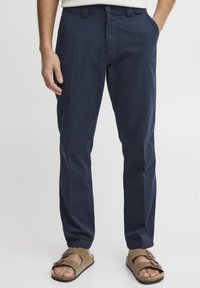 11 Project - PRARNOLD - Chinos - insignia blue Thumbnail Image 1