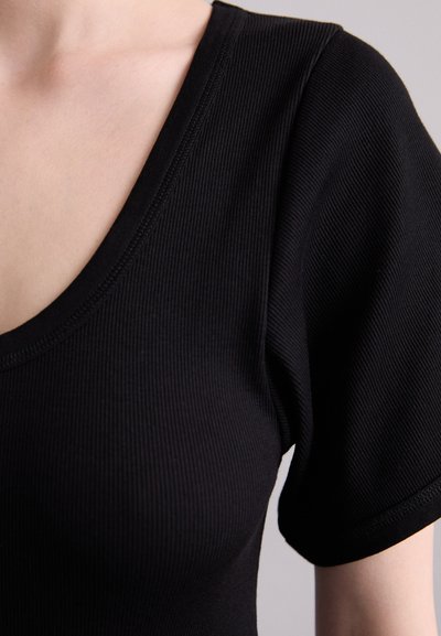 By Malene Birger ANAISSA - Trikotaažkleit - black