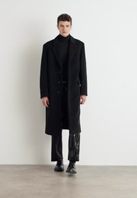 HUGO GRADY - Cargobyxor - black