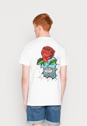 BREAK DOWN THE WALLS - Print T-shirt - white