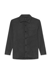 Temno siva flanelasta majica z dolgimi rokavi, ovratnikom, zapenjanjem na gumbe in enim žepom na prsih. Gladka tekstura in običajen kroj.