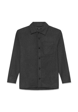 Ciemnoszara flanelowa koszula z długimi rękawami, kołnierzykiem, zapięciem na guziki i jedną kieszenią na piersi. Gładka tekstura i regularny krój.