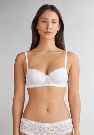 Balconette bra - white