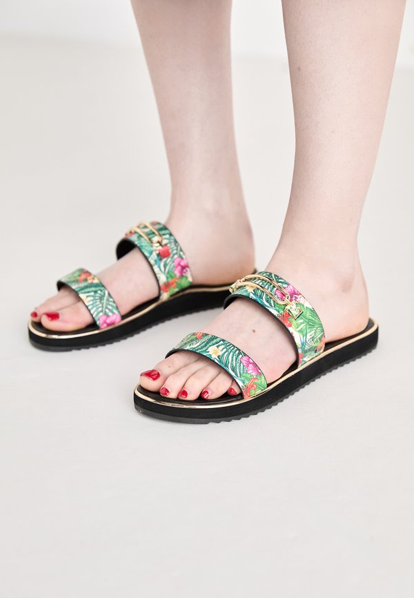 LAGOON  PILLOW WALK - Slippers4