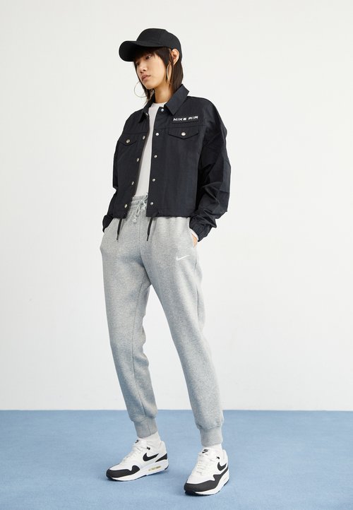 Nike Hose 'Phoenix Fleece' — photo 2