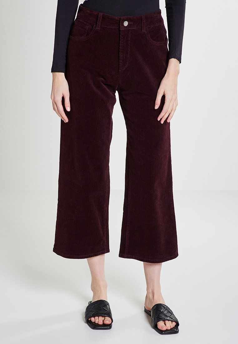 Pantalones