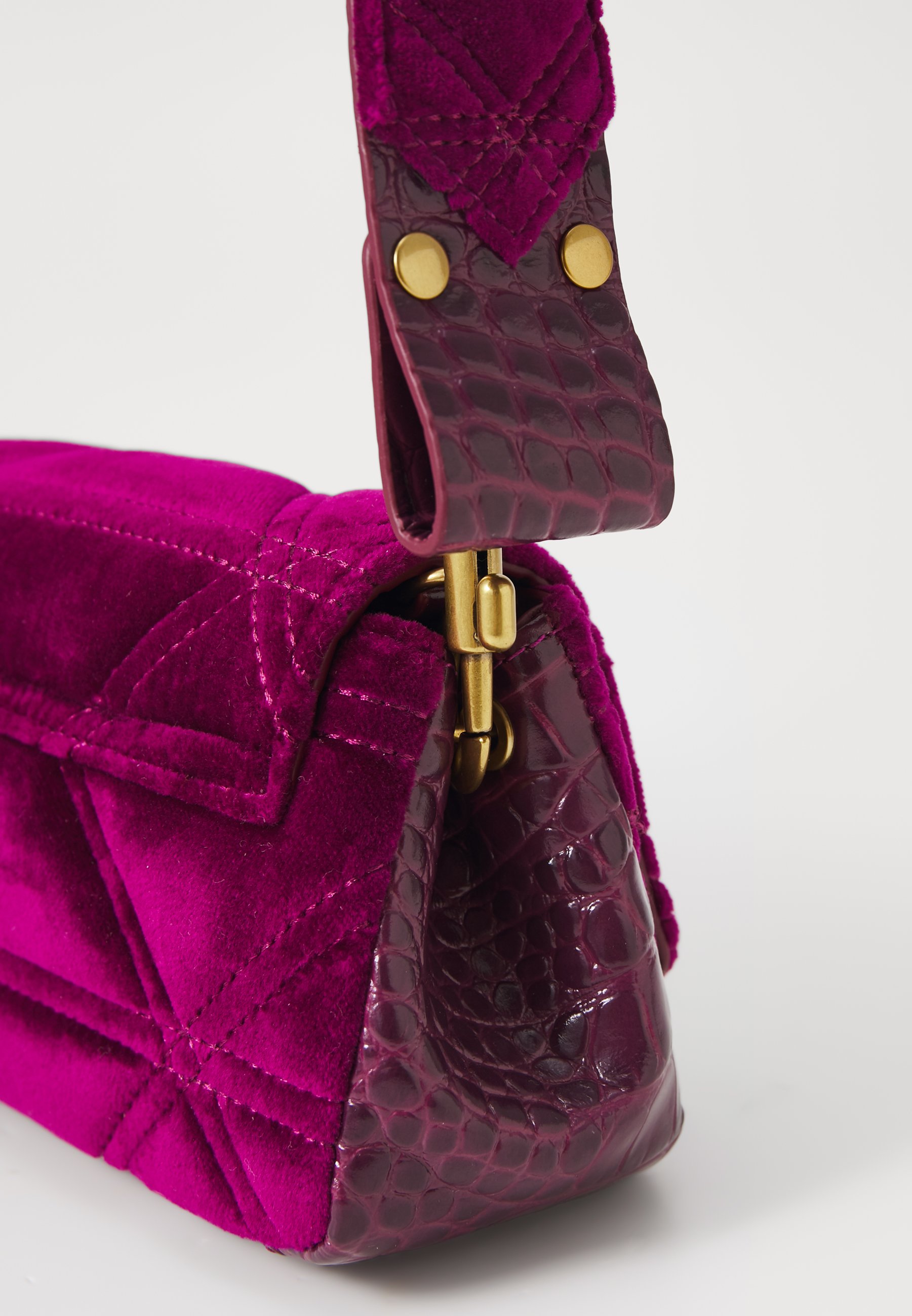 Vivienne Westwood HAZEL SMALL HANDBAG - Handbag - purple