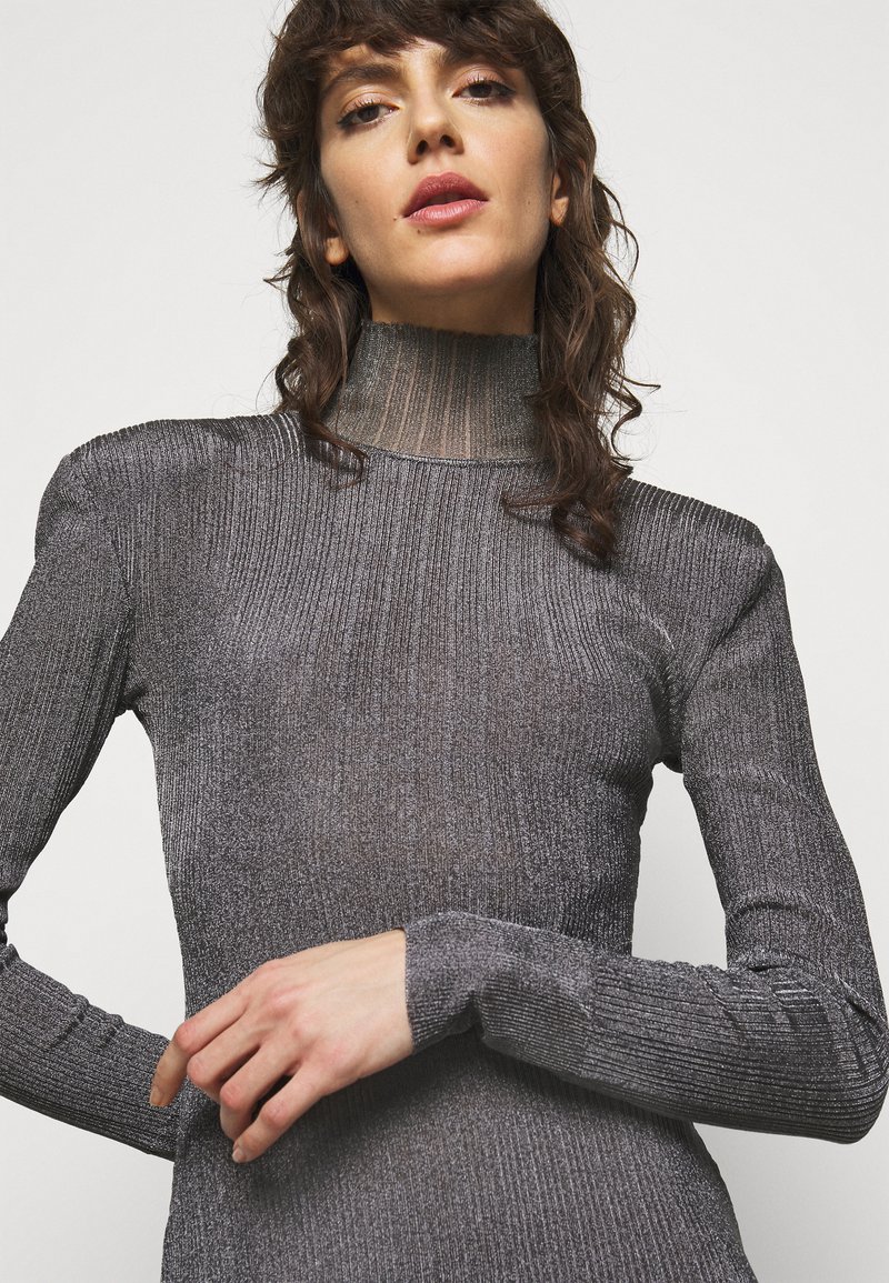 Damen Bekleidung | Hervé Léger LONG SLEEVE DRESS Strickkleid gunmetal/grau - QG72929 Damen Bekleidung | Hervé Léger LONG SLEEVE DRESS Strickkleid gunmetal/grau - QG72929