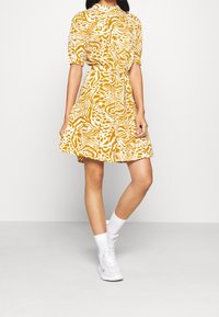 JDY Vardagsklänning - beige