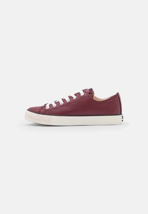 NAE Vegan Shoes CLOVE - Zapatillas - bordeaux