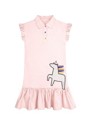 Vaaleanpunainen hihaton mekko, jossa röyhelöinen helma ja hihat, moniväriset napit ja valkoinen yksisarvinen, jonka harja on sateenkaaren värinen, lähellä helmaa.