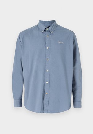 Helles blaues Langarmhemd mit Button-Down-Kragen, vorderen Knöpfen und gesticktem "Barbour"-Logo. Hergestellt aus weichem, strukturiertem Stoff.