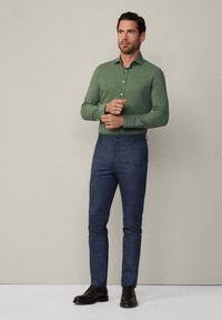 Hackett London ETEMINE - Camicia elegante - green