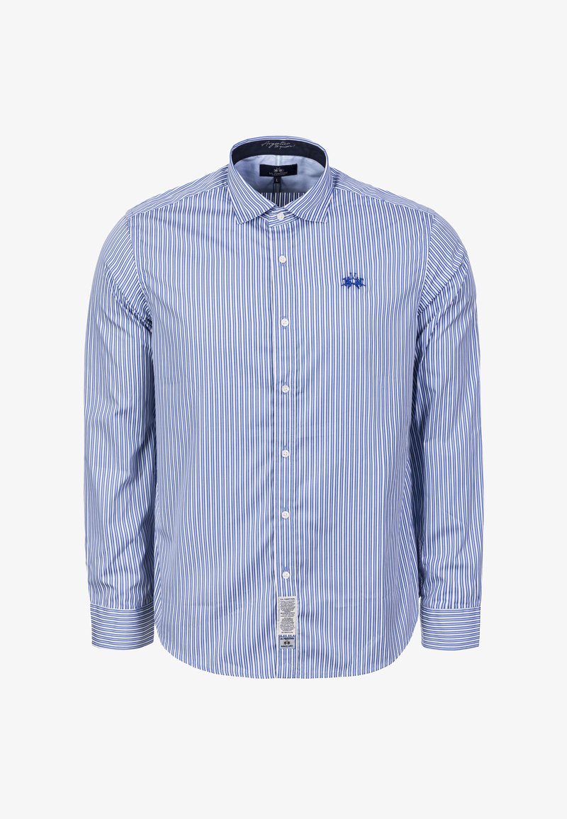 Camisa de hombre abotonada, con rayas verticales en azul y blanco, manga larga, cuello apuntado hacia adelante, logo bordado en el pecho, tejido de algodón.