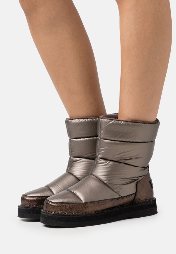 Platform ankle boots - bronze