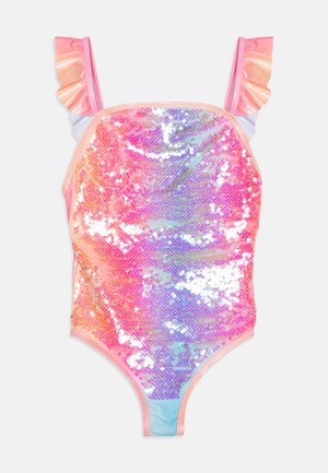 Pailletten badpak met een ruffled roze schouderband. Heeft een gradient van roze, oranje en blauwe kleuren, met een glanzend, textuurachtig oppervlak.