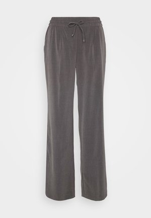 Pantalons larges gris avec une taille élastique et un cordon de serrage. Fabriqués en tissu fluide, avec des poches latérales et une coupe décontractée.