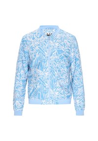 Jachetă bomber bleu deschis cu un model abstract de frunze albe, fermoar frontal, manșete și tiv ribbate, și guler rotunjit. Material moale și neted.