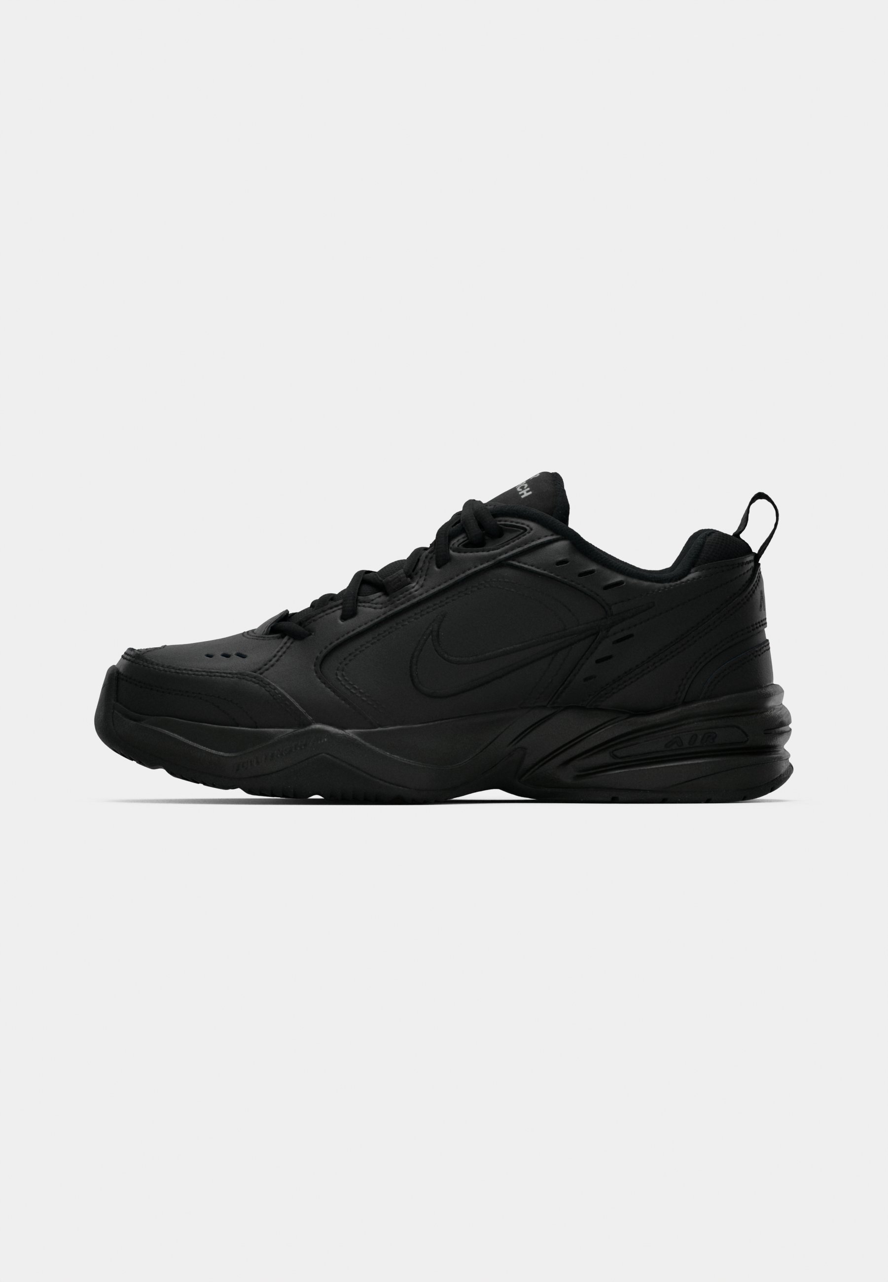 mens nike air monarch