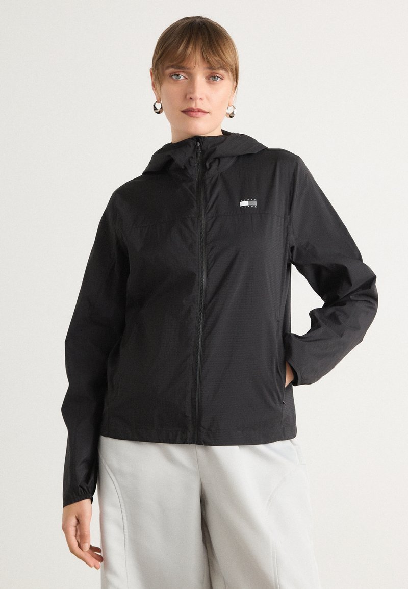 Tommy Jeans - OUTDOOR JACKET - Summer jacket - black, Enlarge